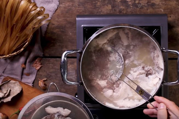 cách làm bánh canh đa cua ngon mê li vị hải phòng tại nhà