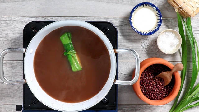 cách làm chè đậu đỏ nước cốt dừa đơn giản qua 3 bước