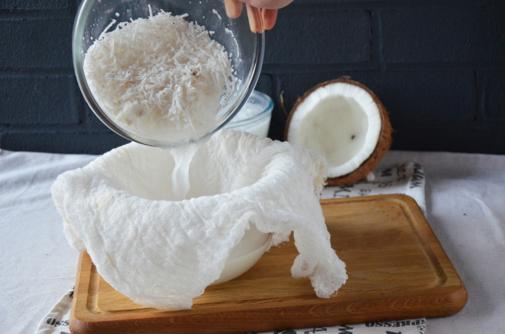 cách làm bánh canh bột gạo nước cốt dừa thơm ngon hấp dẫn