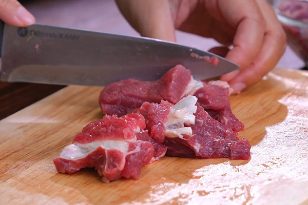 cách nấu sốt vang thịt bò ngon chuẩn vị nhất