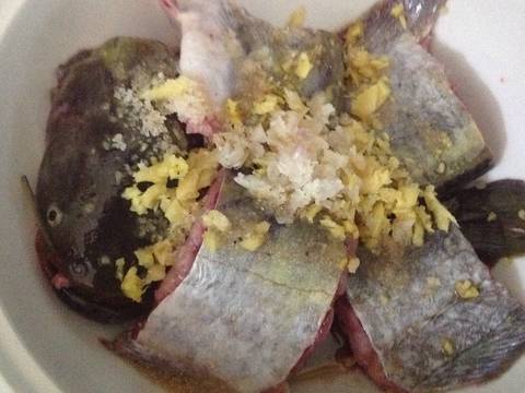 cách làm cá nheo om chuối đậu thơm ngon đơn giản tại nhà