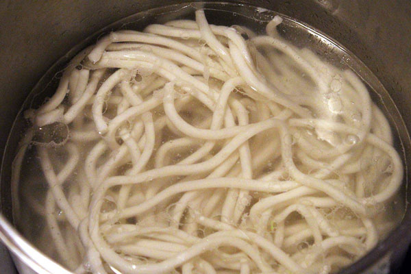 cách nấu mì udon ăn liền đơn giản, tiện lợi chuẩn vị nhật bản