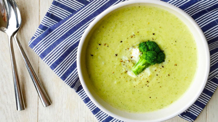 Cách nấu súp lơ xanh cho bé ăn dặm đơn giản tại nhà