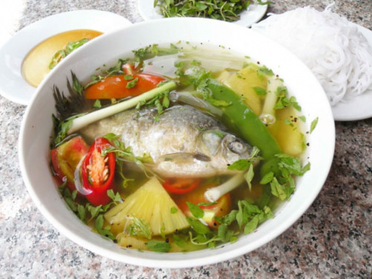 Cách nấu canh cá diếc ngon, bổ dưỡng cho cả nhà