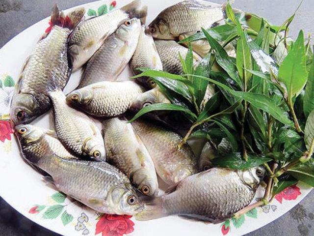 cách nấu canh cá diếc ngon, bổ dưỡng cho cả nhà