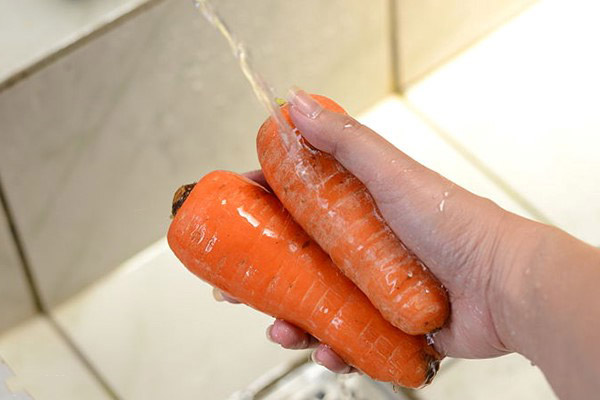 Cháo cà rốt trứng gà – Món ăn giúp bé thông minh