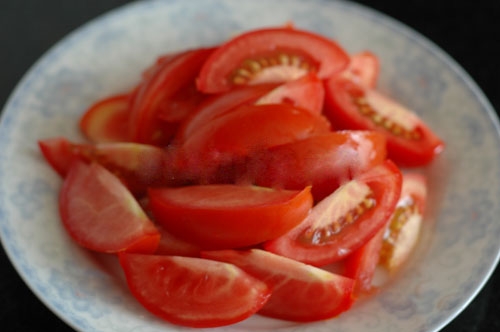 hướng dẫn cách nấu canh cua đồng cà chua thanh mát, giàu dưỡng chất