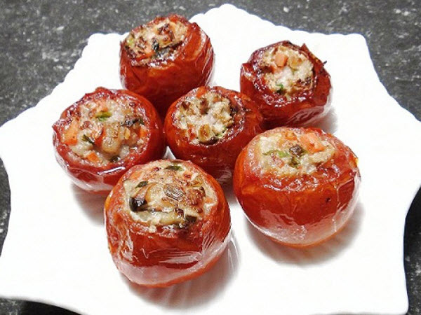 cách làm cà chua nhồi thịt thơm ngon lạ miệng tại nhà