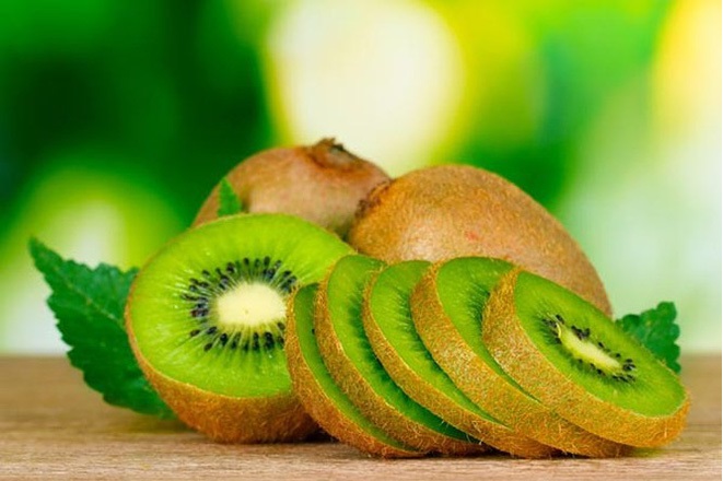 cách làm sinh tố kiwi chuối thanh mát giúp giải nhiệt mùa hè