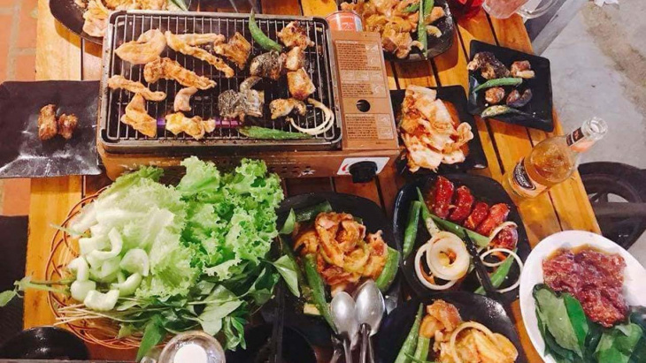 Danh sách 5 quán ăn gia đình Đà Lạt có đồ ăn ngon cực chất, không gian cực xinh