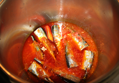 cách kho cá thu nhật với cà chua đơn giản mà ngon không cưỡng nổi