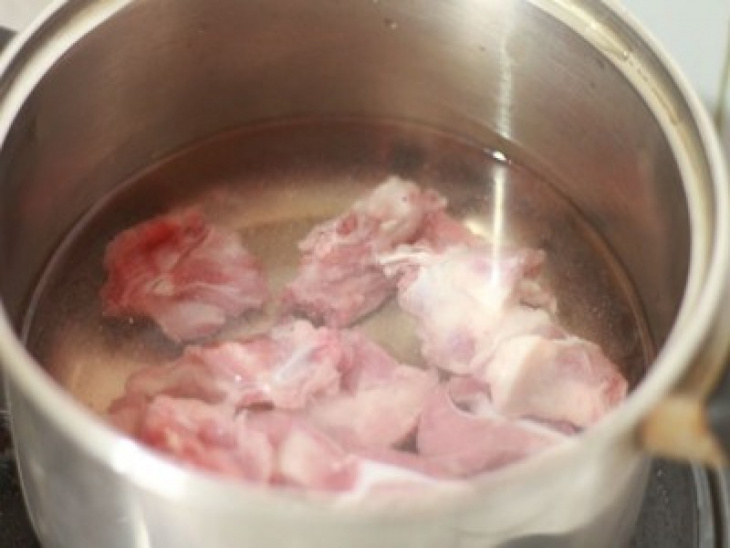 sườn lợn, món canh, măng khô, canh măng, cách nấu canh măng khô với sườn mang hương vị đậm đà
