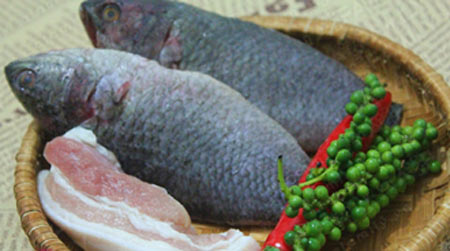 Hướng dẫn cách làm cá rô kho tiêu đưa cơm cho cả nhà