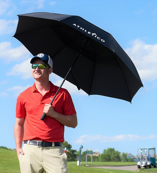 Những điều bạn cần biết về ô golf - phụ kiện mà mọi golfer nên có khi lên sân