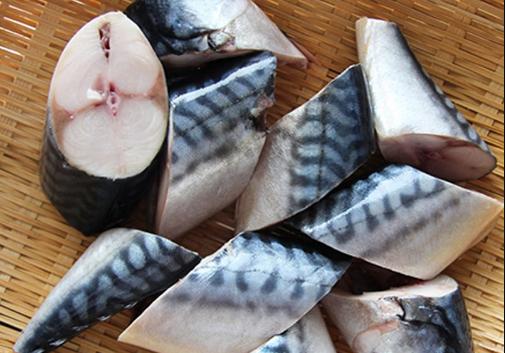 cách làm kho cá nục với măng mặn ngọt, cay cay cực đưa cơm