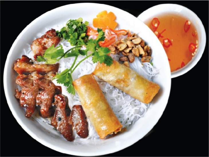 thịt nướng, món giò, món chả, món bún, giò, chả, bún chả giò thịt nướng, bún chả, bữa sáng, bún chả giò thịt nướng-món obama đã ăn ở việt nam