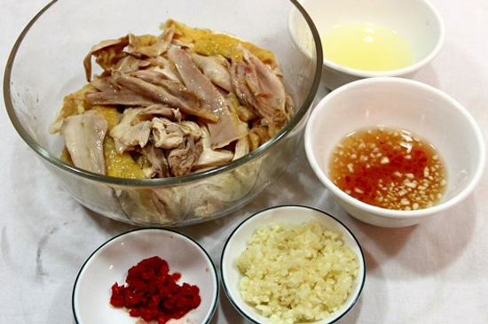 thịt gà, món nộm, hoa chuối, chống ngán với cách làm nộm hoa chuối thịt gà lạ miệng