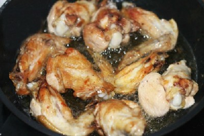 thịt gà, nước mắm, món rán, món chiên, gà chiên, gà, cánh gà, đưa cơm nhanh với món cánh gà chiên nước mắm
