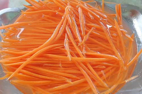 mứt tết, mứt cà rốt, món mứt, cà rốt, chỉ bạn một công thức làm mứt cà rốt vừa ngon, vừa đẹp lại dễ làm