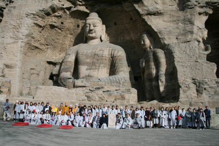 bức tượng phật khổng lồ lớn nhất thế giới chỉ có ở trung quốc, bức tượng phật khổng lồ lớn nhất thế giới chỉ có ở trung quốc