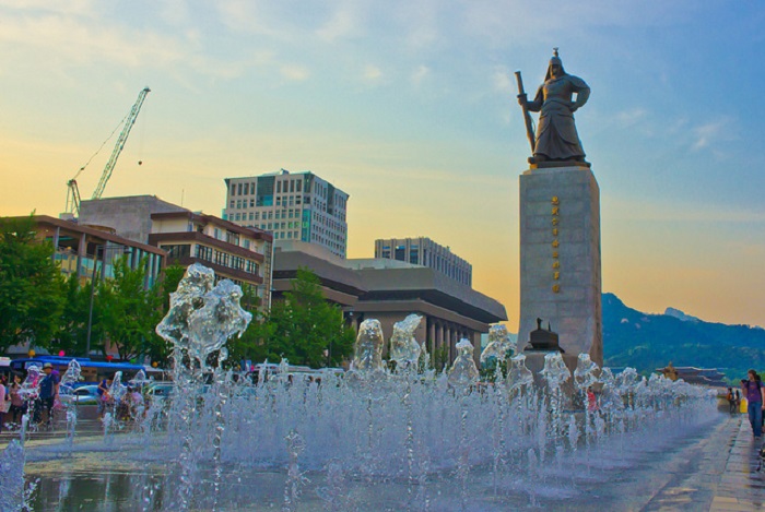 quảng trường gwanghwamun hàn quốc, quảng trường gwanghwamun hàn quốc