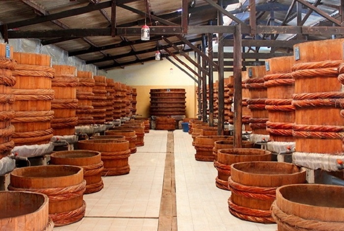 nhà thùng sản xuất nước mắm truyền thống phú quốc, nhà thùng sản xuất nước mắm truyền thống phú quốc