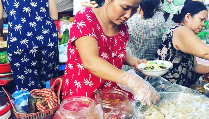 khu ẩm thực chợ cồn đà nẵng – “thiên đường ẩm thực” trong mắt thực khách
