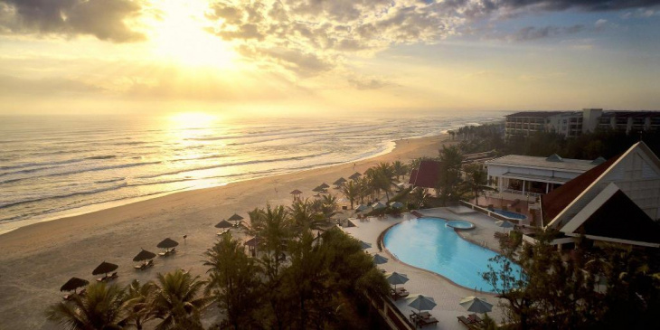 top 10 resort đà nẵng view biển thích hợp nghỉ dưỡng