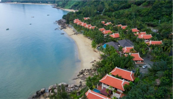 top 10 resort đà nẵng đẹp có bãi tắm riêng yên tĩnh thích hợp nghỉ dưỡng