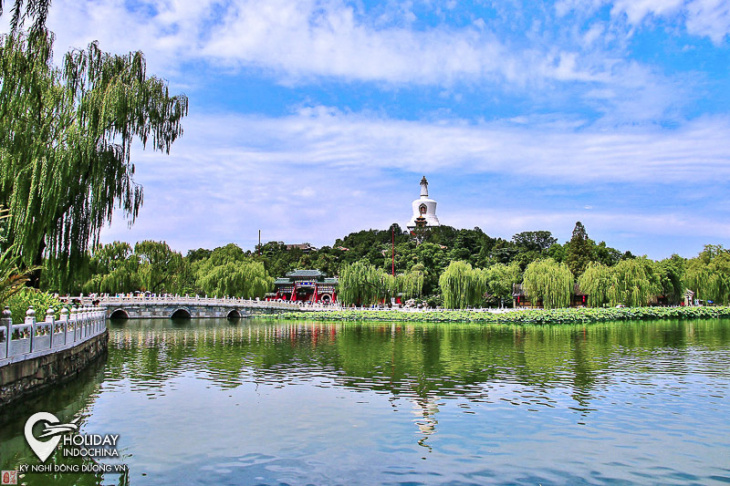 Công viên Bắc Hải – ốc đảo thu nhỏ giữa lòng Bắc Kinh