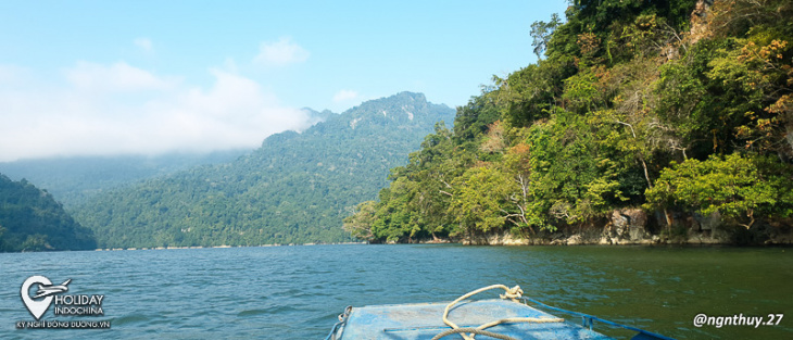Hồ Ba Bể – Kỳ quan vùng núi phía Bắc Việt Nam