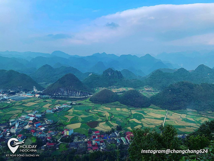 Núi đôi Quản Bạ có gì thu hút khách du lịch Hà Giang 4/2022