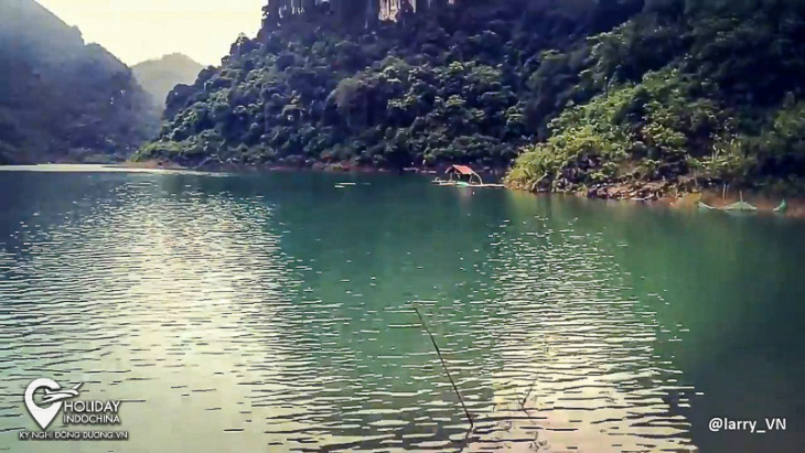 Vì sao du lịch Thác Bản Giốc nên ghé Hồ Thang Hen?
