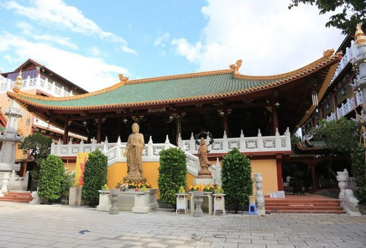 bến tre, chùa đẹp, du lịch, top 10 ngôi chùa đẹp ở bến tre được nhiều du khách tìm đến nhất