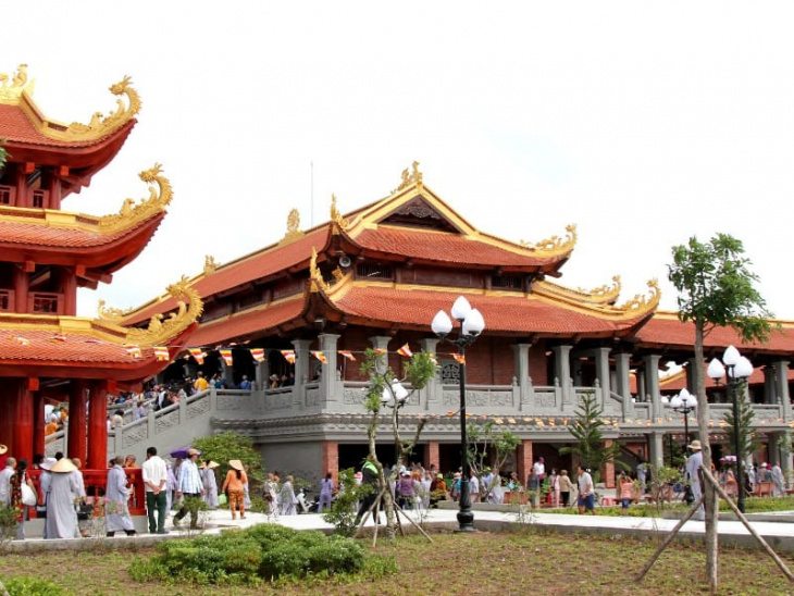 Top 10 chùa đẹp ở Đà Lạt nên đến một lần