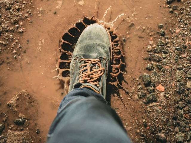 Tìm hiểu về lợi ích của giày Trekking lội nước chấp mọi loại địa hình
