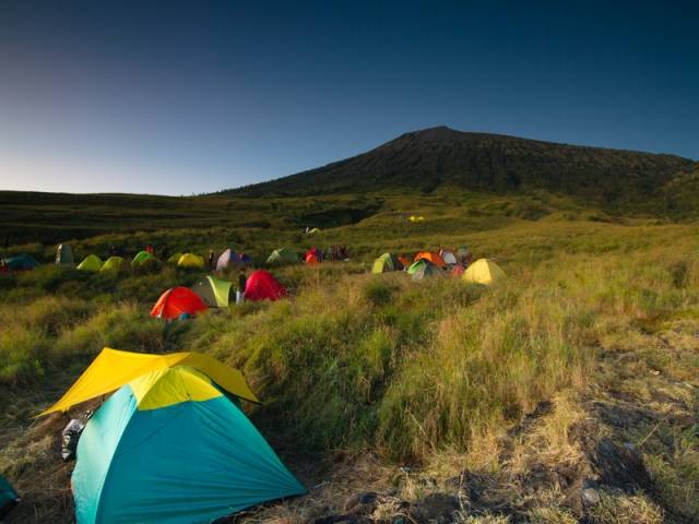 Cách chọn lều cắm trại