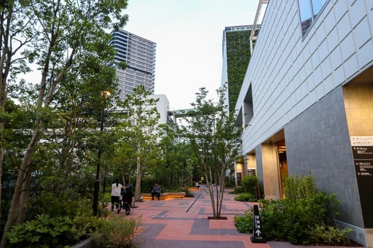 khu vườn ariake,khu phức hợp mua sắm mới khai trương ở tokyo