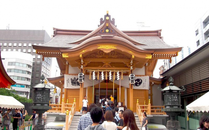 những ngôi đền linh thiêng ở hokkaido nhật bản