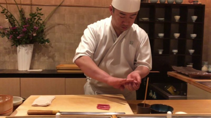top 10 nhà hàng sushi hokkaido ngon nức tiếng, nhất định phải thử