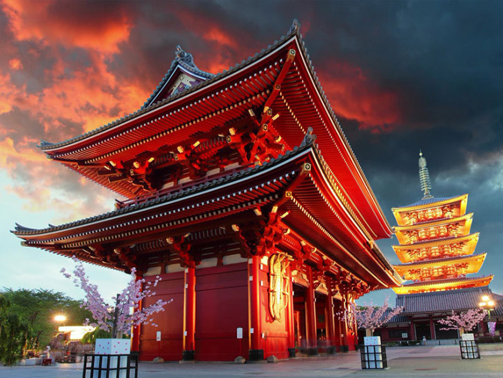 Khám phá biểu tượng thiên liêng của Tokyo – Đền cổ Asakusa Kannon Nhật Bản