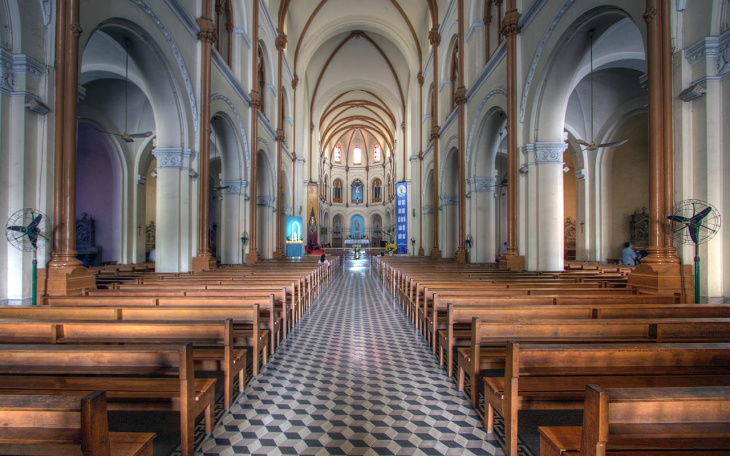 Notre-Dame Cathedral Basilica of Saigon – HCMC
