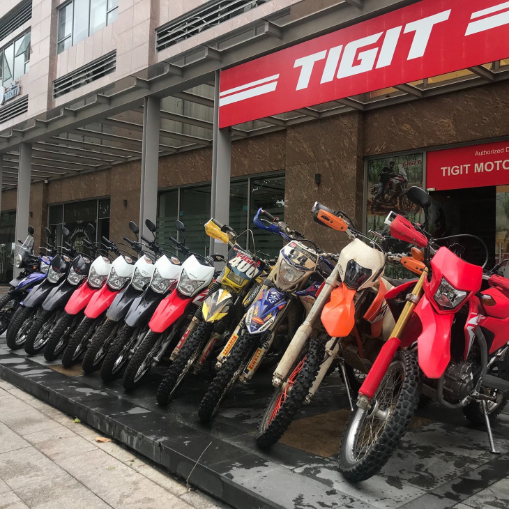 renting a motorbike in ho chi minh