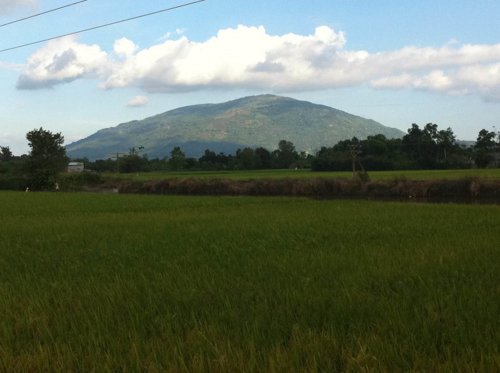 chua chan mountain – dong nai province