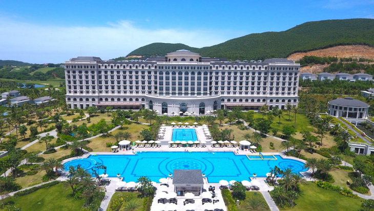 the best 5-star hotels in nha trang