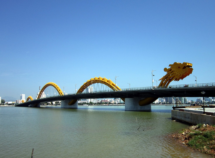 dragon bridge – da nang