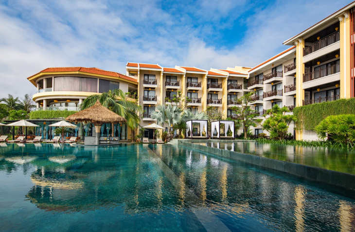 the best hotels in hoi an