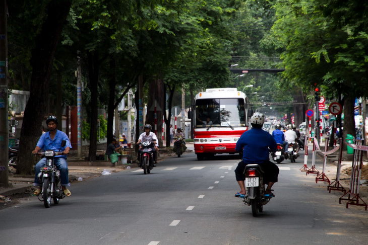 the essential vietnam motorbike trip packing list