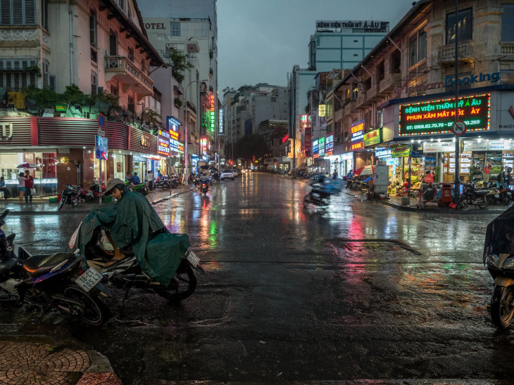 does vietnam have a rainy season?