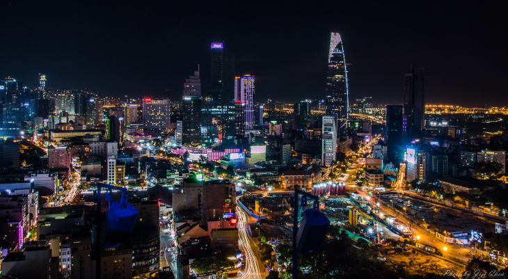 the top rooftop sky bars in ho chi minh
